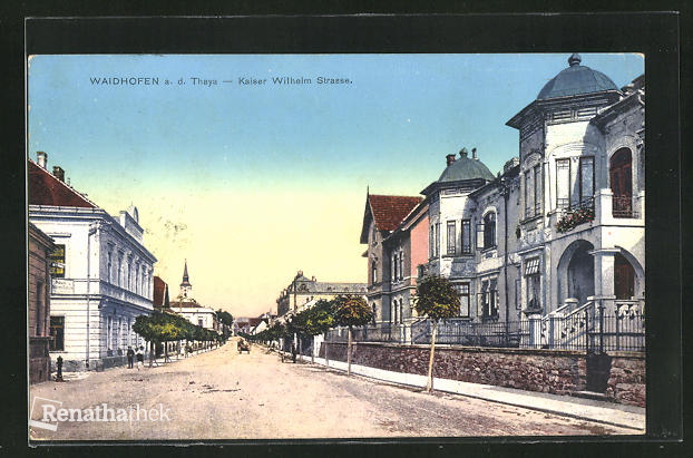 AK-Waidhofen-a-d-Thaya-Kaiser-Wilhelm-Strasse-mit-Baeumen.jpg
