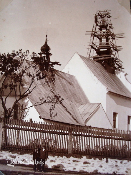 05 - oprava kostela ve 20. letech_Kostelec.JPG