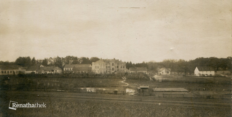 Hájenská škola a arboretum - od severu 1908.jpg