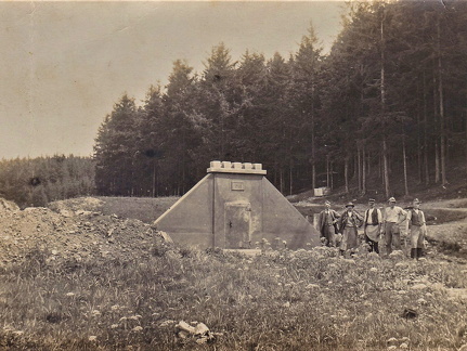 Červený Hrádek-stavba vodojemu -r.1918