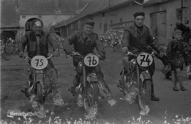 Závody v Třešti v r.1955-56.jpg