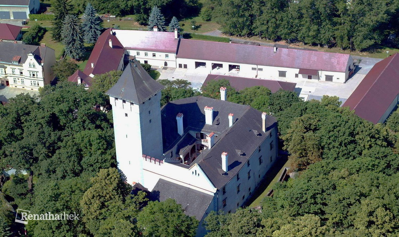 Luftbild Schloss Allentsteig.jpg