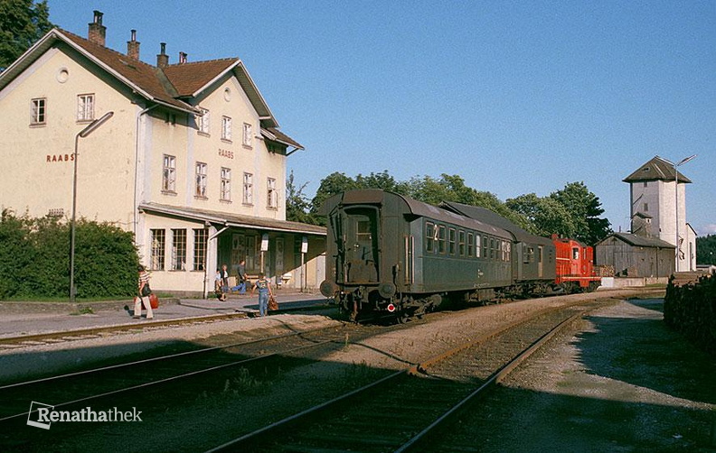 1980x Bahnhof Raabs.jpg
