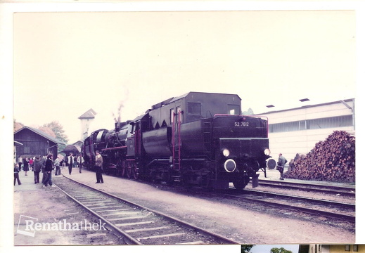 1990x3 Bahnhof Raabs