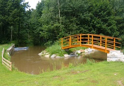 Flussbad Thaya mit Beachvolleyballplatz